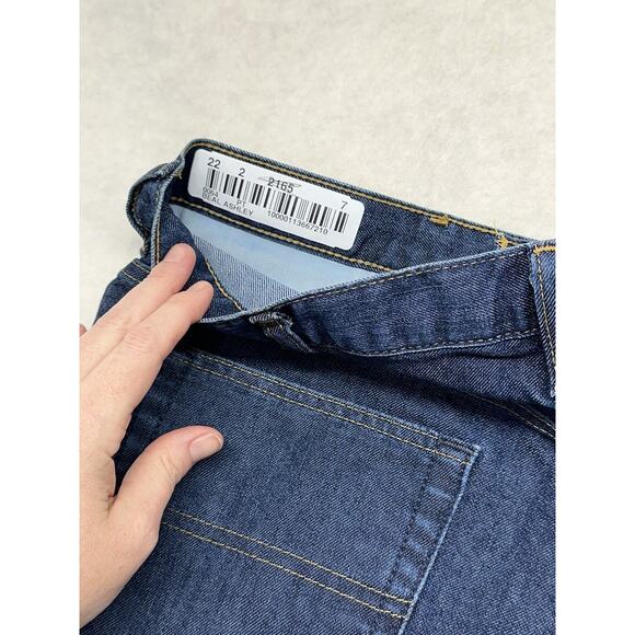 Carhartt Jeans Womens Size 8 Original Fit Straight Leg Blue Denim Ladies - Picture 8 of 9